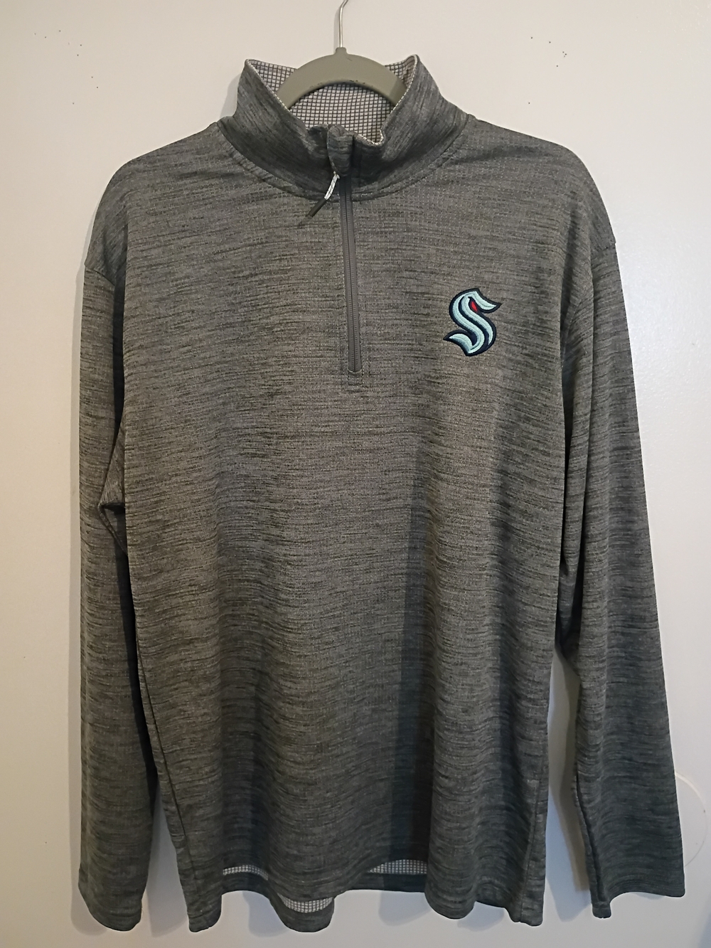 NHL Men's Gray Quarter-Zip Pullover Seattle Kraken Sz M 38/40